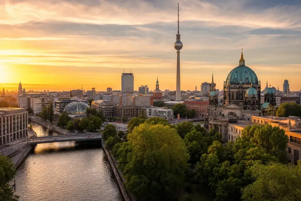 Landschaft in Berlin, Symbolbild für den Stromvergleich im Bundesland.
